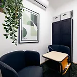 Borg Apartmanhaz *