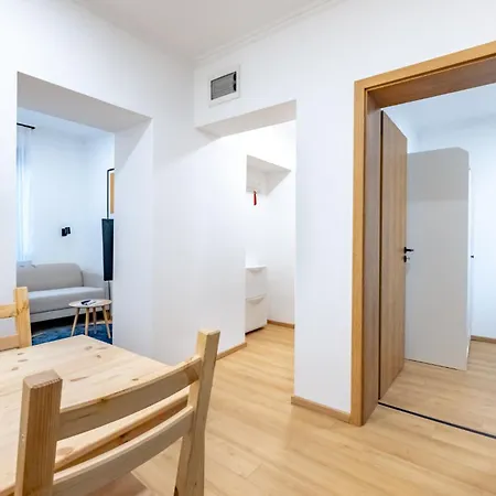 Borg Apartmanhaz Cegled