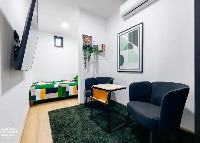 Borg Apartmanhaz Cegléd